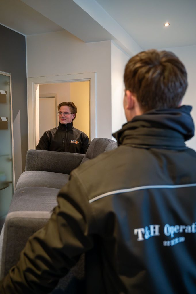 Kontorflytning der holder dit arbejde kørende