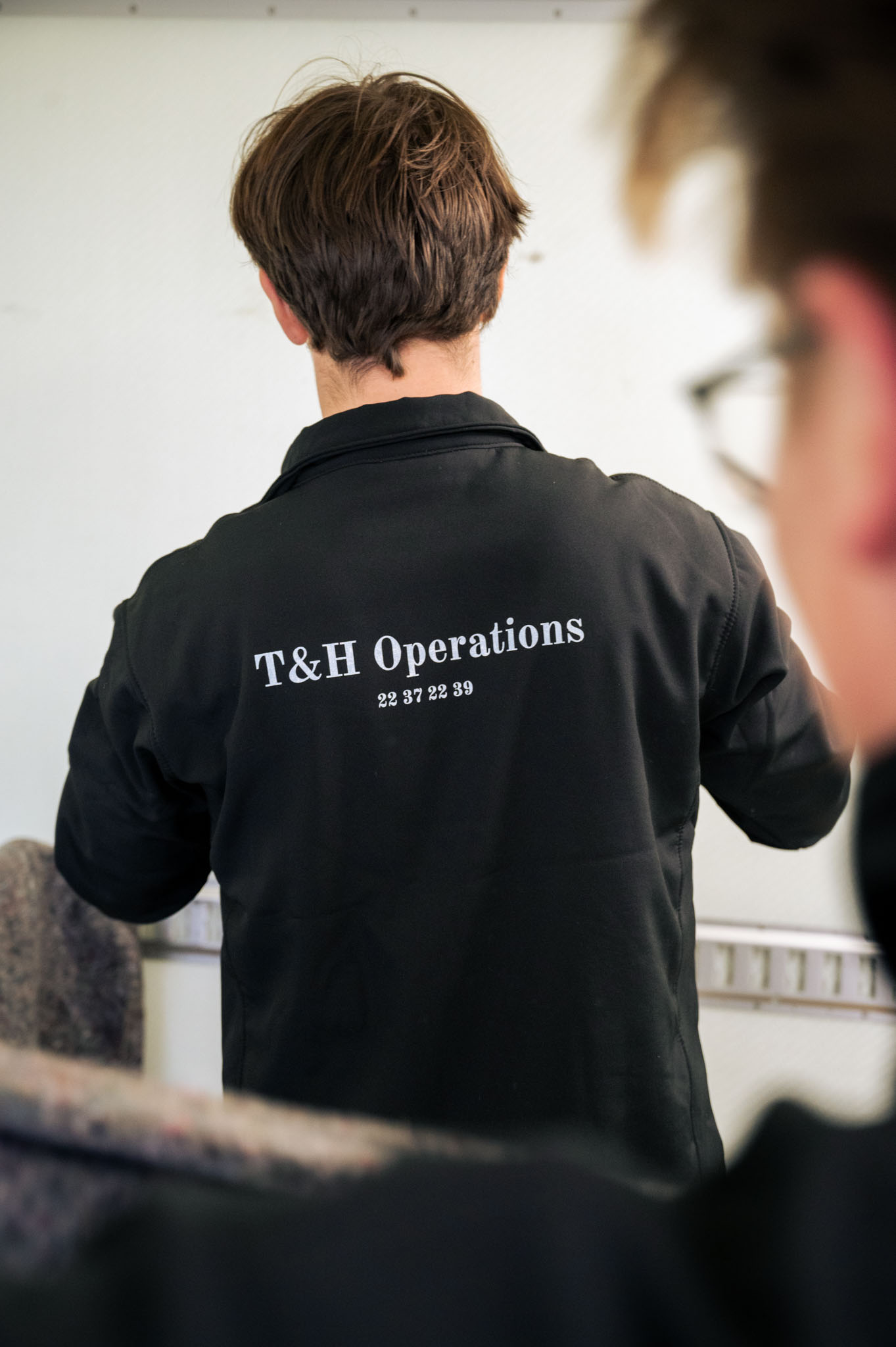 T&H Operations flyttemand i arbejde